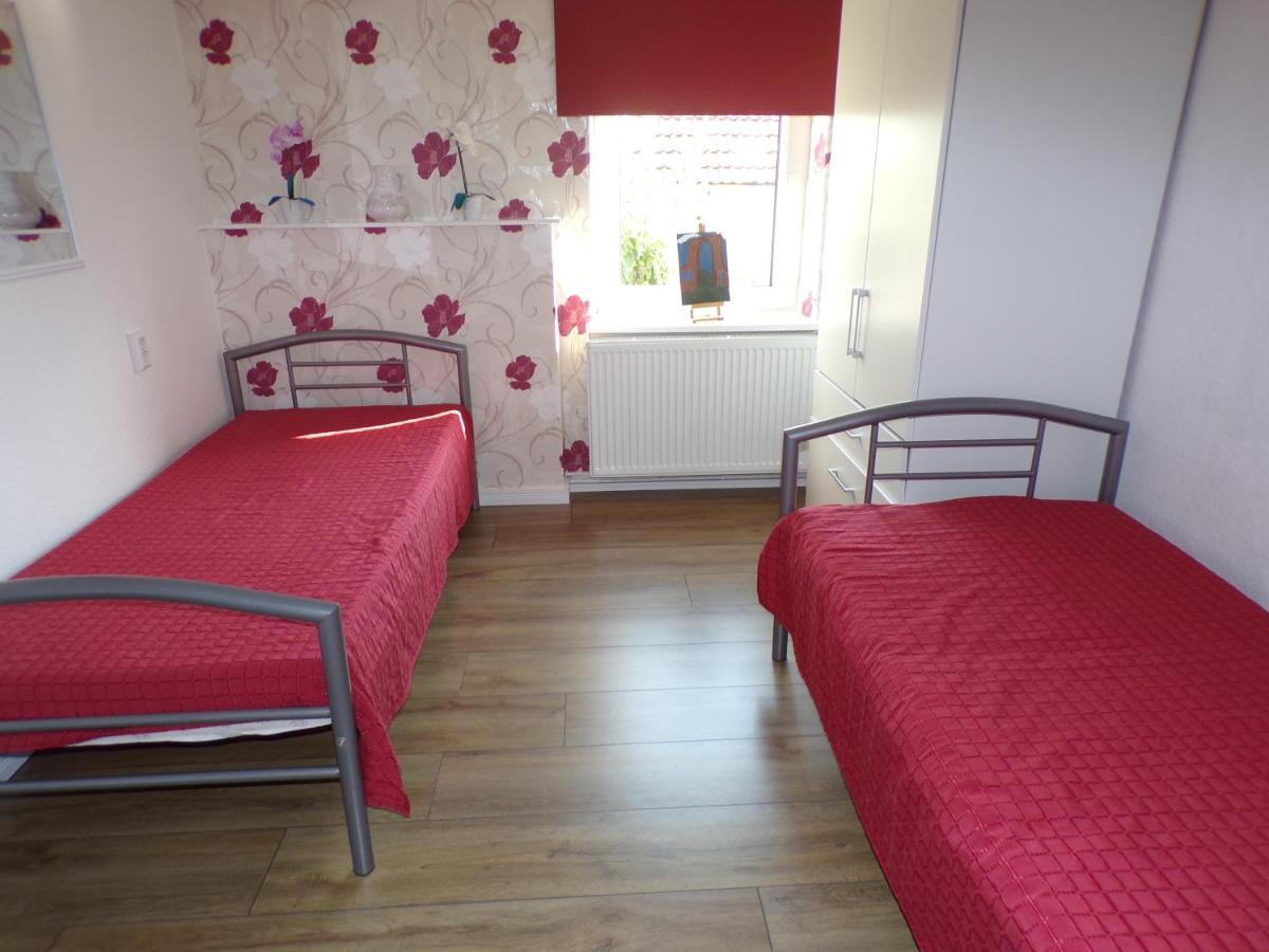 Ferienwohnung Am Greifswalder Bodden ヴィーク エクステリア 写真